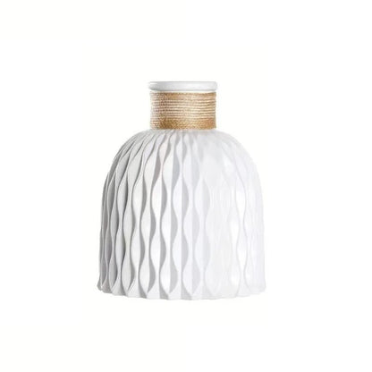 Minimalist Ceramic - Look Flower Vase - L&L Shop