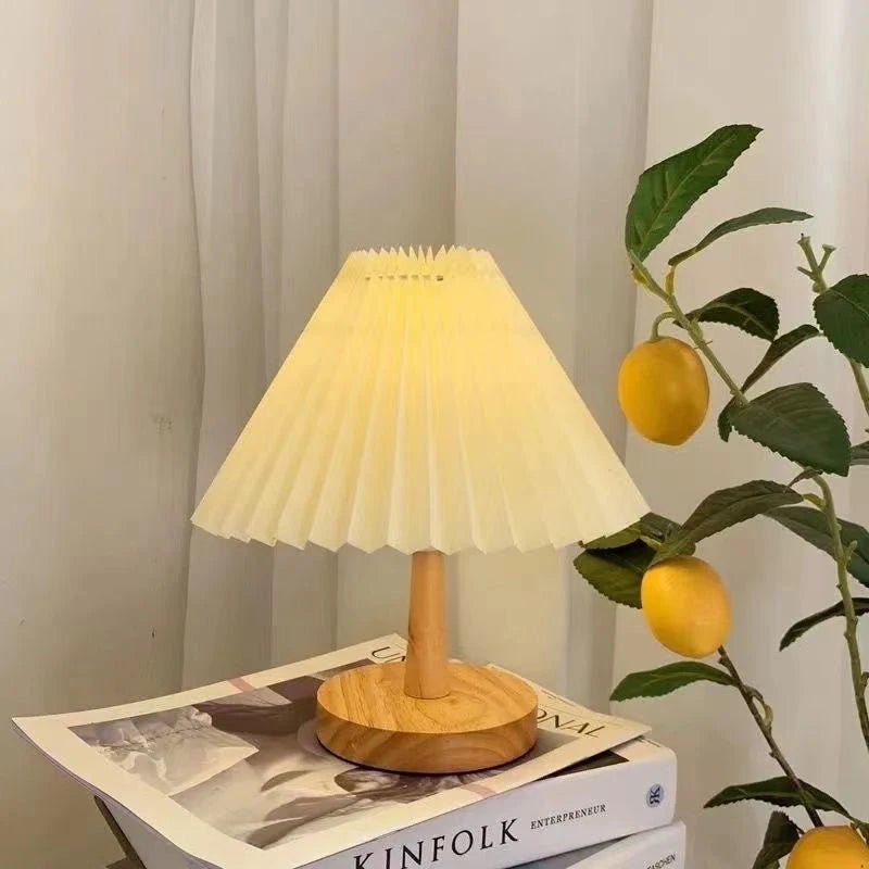 Nordic Pleated Table Lamp - L&L Shop