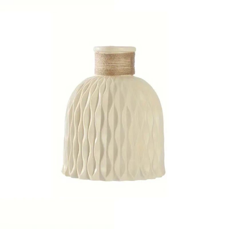 Minimalist Ceramic - Look Flower Vase - L&L Shop