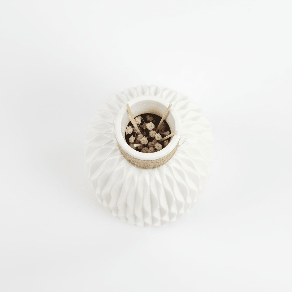 Minimalist Ceramic - Look Flower Vase - L&L Shop